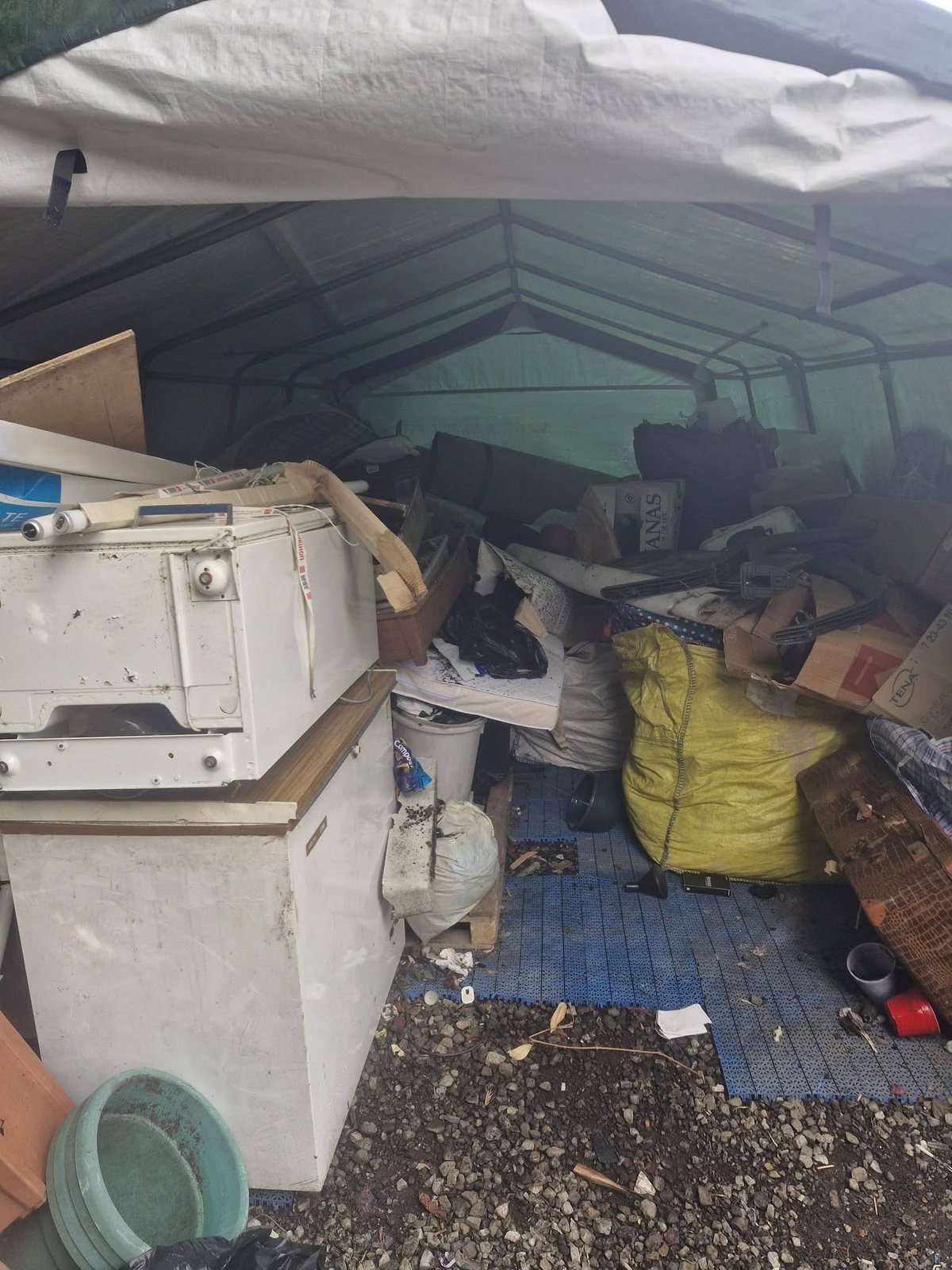 Garden Clearance by Mr Shift It